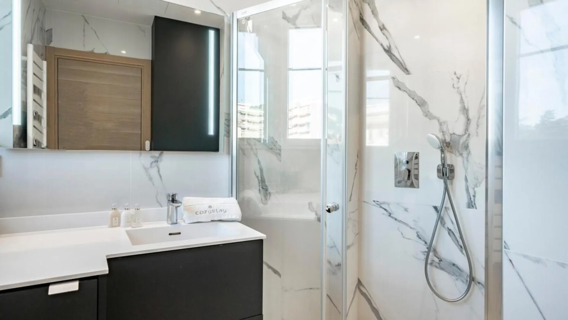 Wonderful 2 Bedroom Apartment Cannes